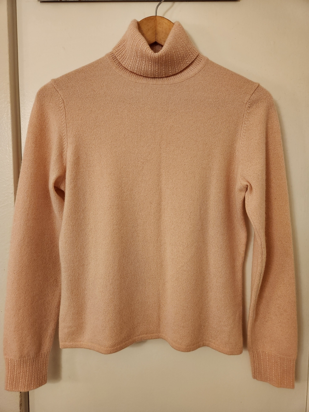 Super Soft 100% Cashmere Turtleneck Sweater By Ann Taylor - Blush